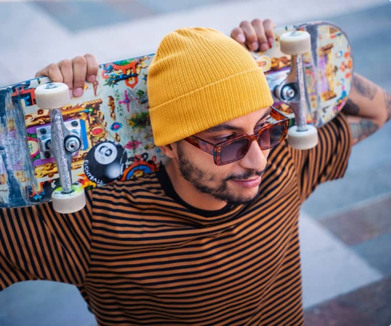 Read more about the article SUSTAINABLE HEADWEAR LOOKBOOK