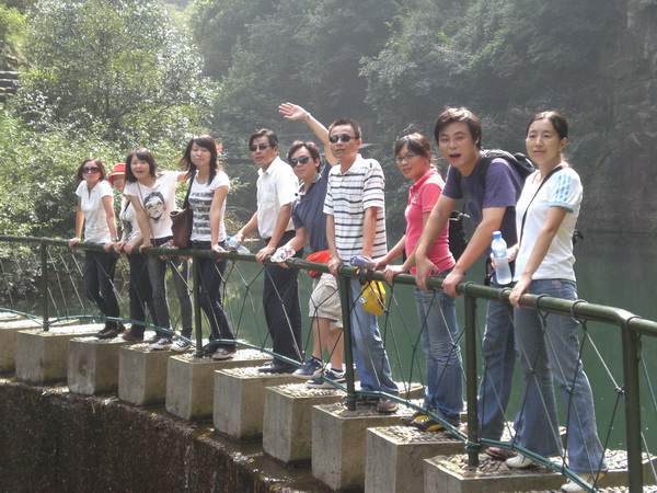 COMPANY C07